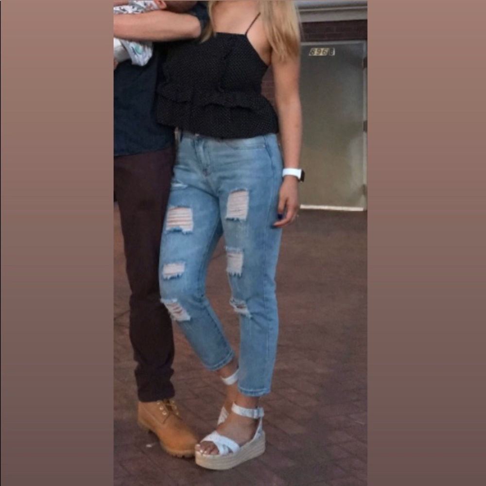 Boyfriend Distressed Jeans